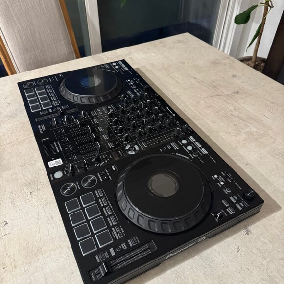Pioneer DJ DDJ-FLX10 4-Channel DJ Controller - Picture 9 of 12